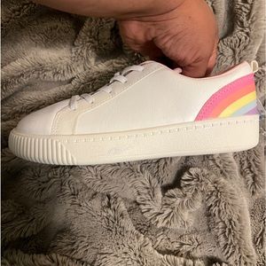 Carters Youth Sneaker White with Rainbow Heel Size 3 NWT